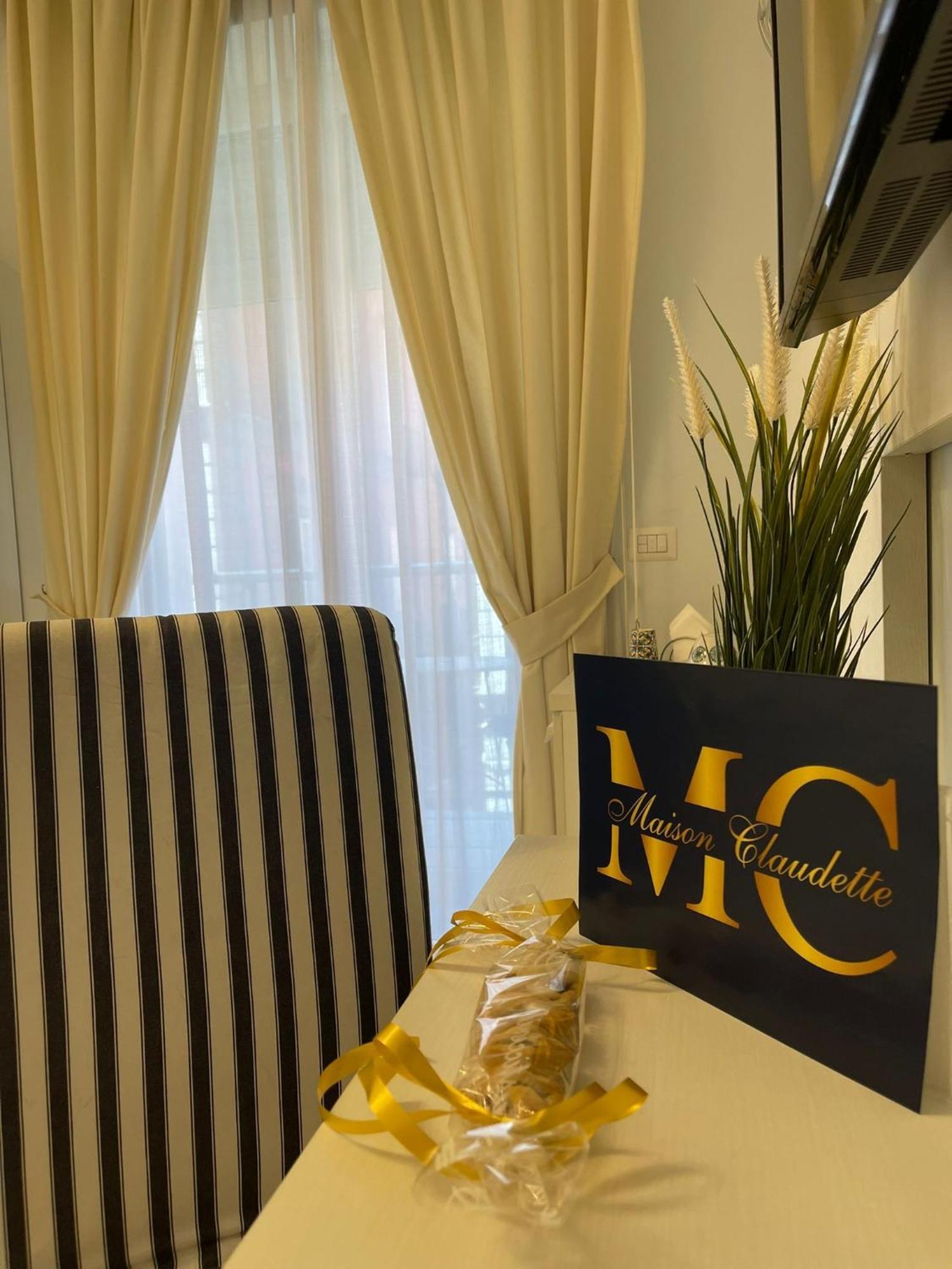 Maison Claudette Toledo Neapol Exteriér fotografie