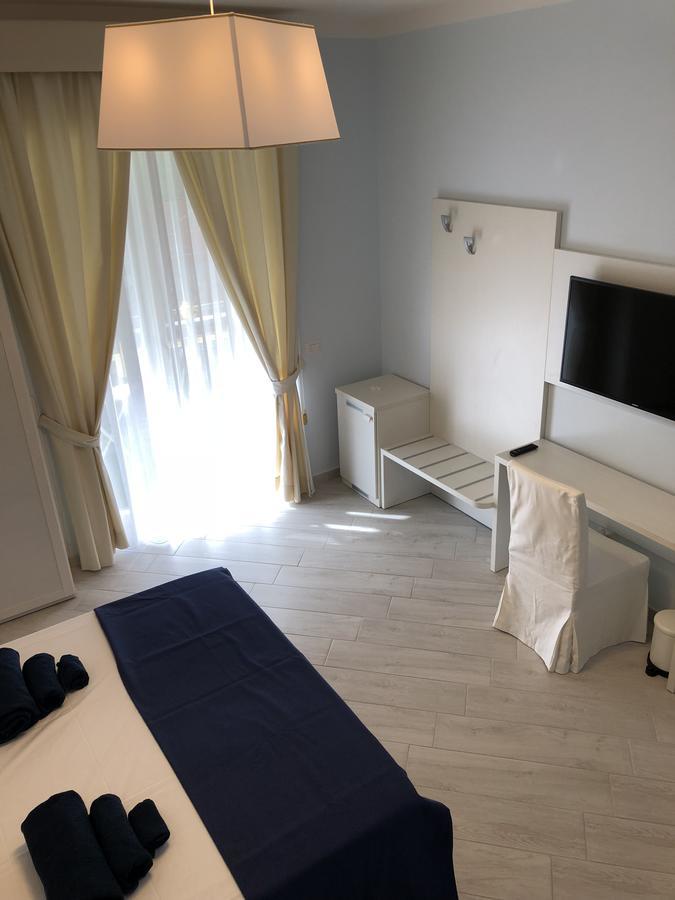 Maison Claudette Toledo Neapol Exteriér fotografie